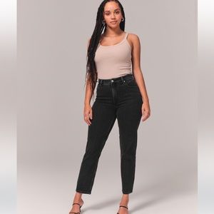 The mom high rise curve love